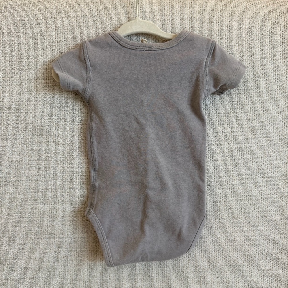 Quincy Mae Slate Gray Baby Bodysuit - Picture 2 of 3